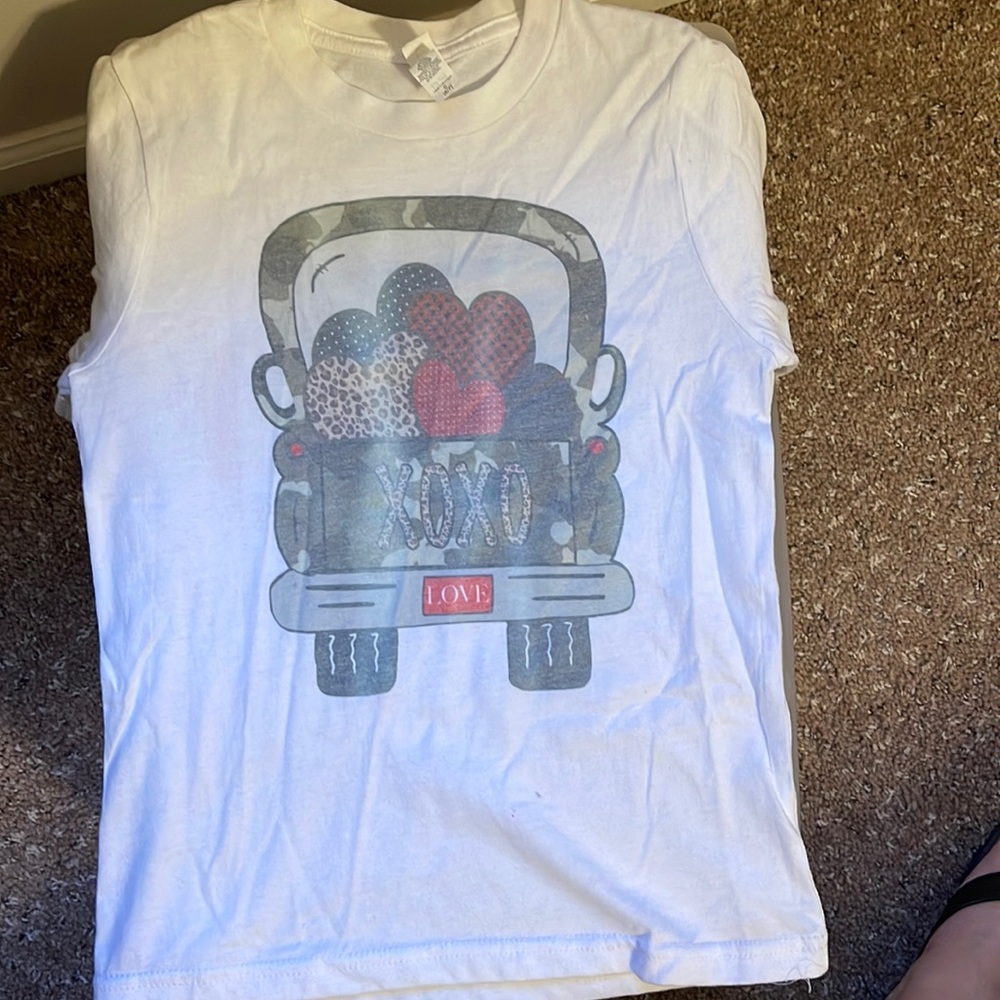 Super Adorable Valentine’s Tee, Size 6/7